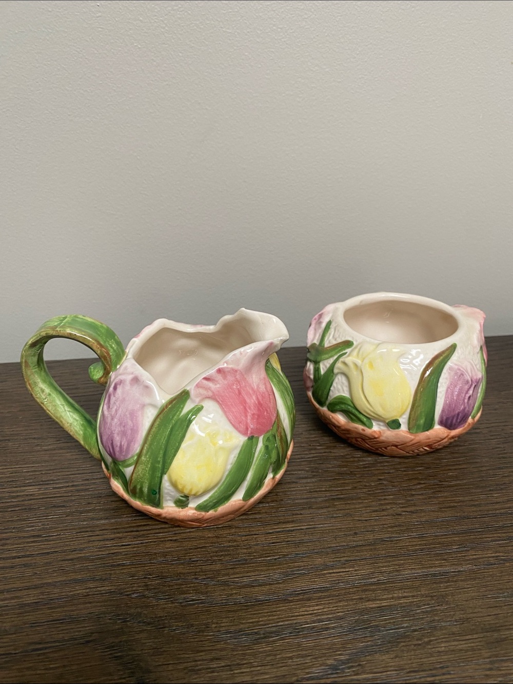Omnibus Spring Parade tulips by Fitz and Floyd Tulip Ceramic Cream and sugar